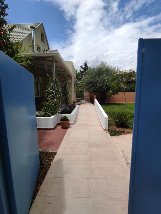 Seaside Jacaranda Apartment Schinias Exterior photo